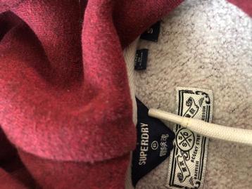 Sweater superdry beschikbaar voor biedingen