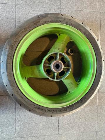 Kawasaki zxr750r achtervelg beschikbaar voor biedingen