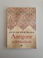 Stefan Hertmans - Antigone in Molenbeek, België, Ophalen of Verzenden, Zo goed als nieuw, Stefan Hertmans