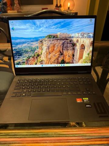 Hp omen laptop ryzen 7 7840hs rtx 4070 beschikbaar voor biedingen