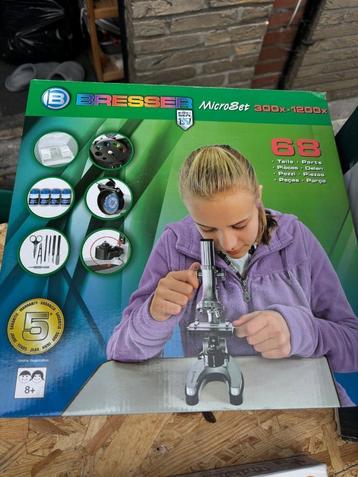Microscoopset  beschikbaar voor biedingen