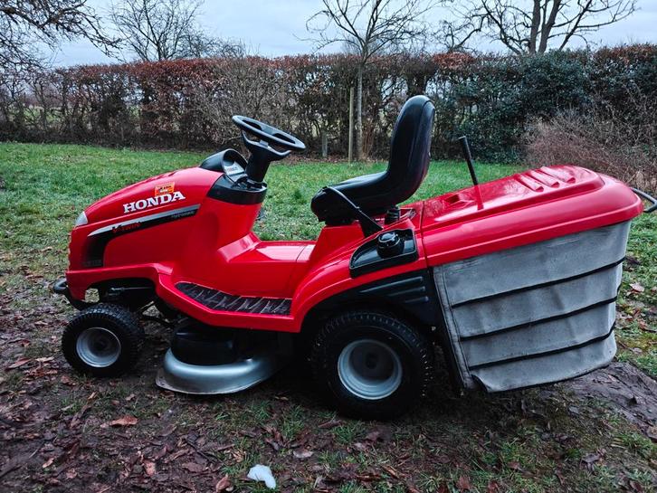 Honda 2315 zitmaaier in topstaat te koop, Jardin & Terrasse, Tondeuses autoportées, Enlèvement