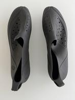 Chaussures d'eau TRIBORD, Sports nautiques & Bateaux, Enlèvement ou Envoi, Comme neuf