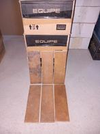 Mat gouden tegels, Ophalen