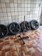 4Zwarte velgen met banden, Auto's, Ford USA, Particulier, Te koop, Mustang