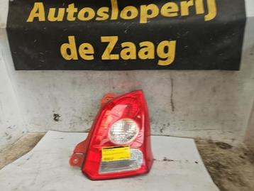 Achterlicht rechts van een Nissan Pixo beschikbaar voor biedingen