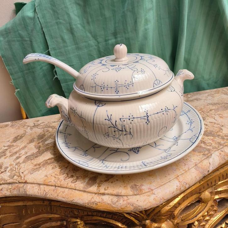 Antieke soepterinne+lepel+onderbord van Boch België, Antiek en Kunst, Antiek | Servies los, Ophalen