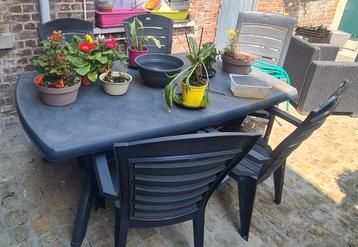 Tuinmeubilair  beschikbaar voor biedingen