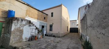 Groot herenhuis/Grote schuur/Spanje/125.000€ beschikbaar voor biedingen