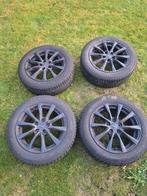 pirelli winterbanden seat leon, Auto-onderdelen, Banden en Velgen, Ophalen, Gebruikt, Winterbanden, Band(en)