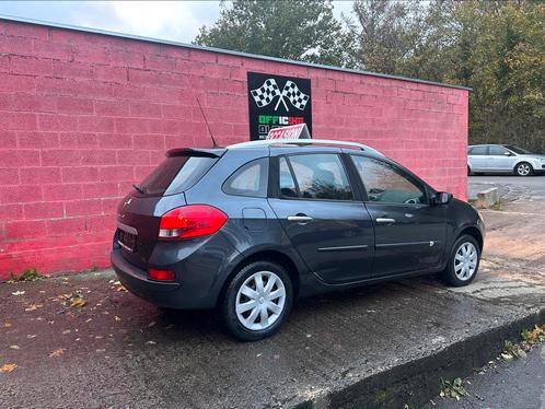 Pièces diverses RENAULT CLIO 4 ESTATE 1.5 DCI 90 - Équipement auto