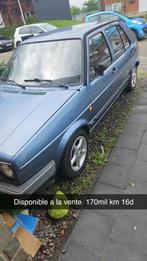 A vendre golf 2 ancetre 16d 170mil km, Auto's, Oldtimers, Voorwielaandrijving, 4 deurs, Leder en Stof, Bedrijf