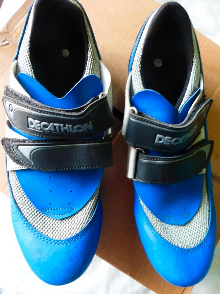 Decathlon P 44 fietsschoenen, Fietsen en Brommers, Fietsaccessoires | Fietskleding, Zo goed als nieuw, Dames, Heren, Schoenen