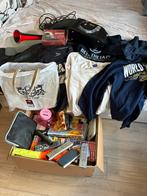 Lot diverse rommelmarktspullen – kleding, elektronica & meer, Diversen, Ophalen, Gebruikt