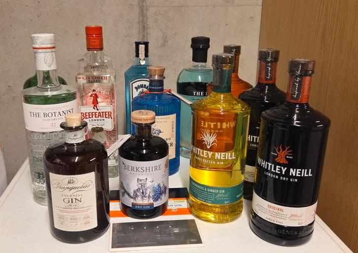 Collection de gin, Collections, Vins, Neuf, Autres types, Pleine, Enlèvement