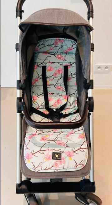 Nexo buggy met beschermhoes en straps beschikbaar voor biedingen