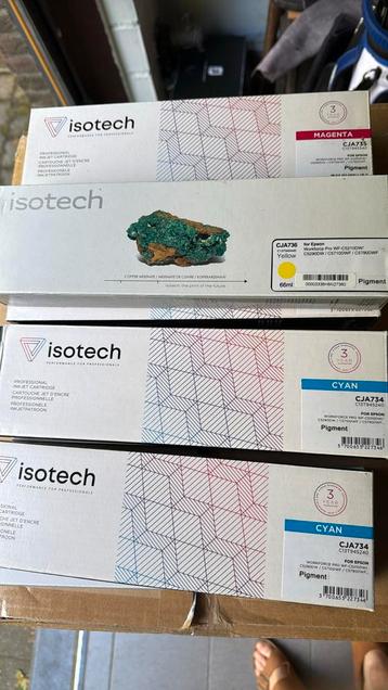 Isotech professional inktpatronen beschikbaar voor biedingen