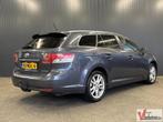 Toyota Avensis Wagon 2.0 VVTi Business Automaat | Leder | Cl, Auto's, Toyota, Automaat, Avensis, Blauw, Bedrijf