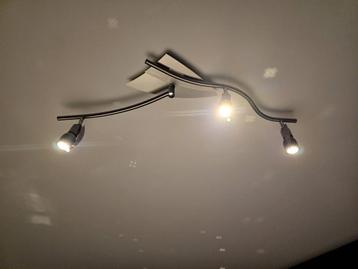 Luminaire beschikbaar voor biedingen