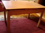vintage: keuken of hobby tafel uittrekbaar, Huis en Inrichting, Tafels | Eettafels, Ophalen, Gebruikt, Vijf personen of meer, Overige houtsoorten