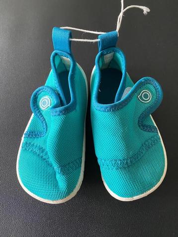 kinder waterschoentjes/strandschoentjes Tribord beschikbaar voor biedingen