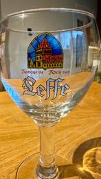 Glas met steel Leffe - Abbey of - Monastieke elegantie, Verzamelen, Biermerken, Ophalen of Verzenden, Zo goed als nieuw, Glas of Glazen
