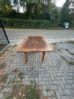 Antieke tafel notelaar, Huis en Inrichting, Ophalen, Gebruikt, 100 tot 150 cm, Vijf personen of meer
