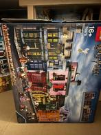 Lego 75978 Diagon Alley 100% compleet, Ophalen of Verzenden, Zo goed als nieuw