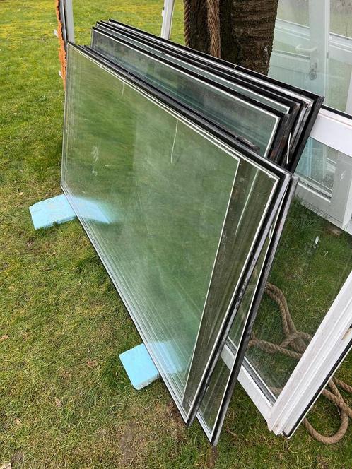 4 glazen, Doe-het-zelf en Bouw, Glas en Ramen, Zo goed als nieuw, Ophalen