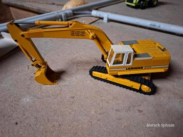 1/50 hydraulische graafmachine Liebherr beschikbaar voor biedingen