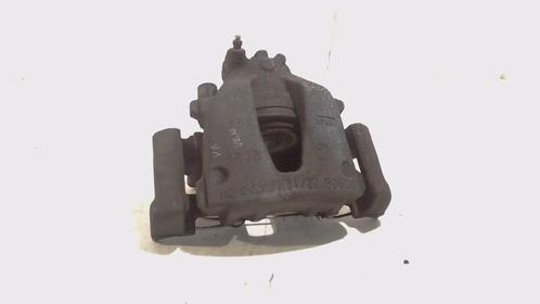 REMKLAUW RECHTS VOOR Alfa Romeo 147 (937) (01-2000/03-2010), Auto-onderdelen, Remmen en Aandrijving, Alfa Romeo, Gebruikt