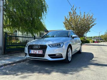 Audi A3 Sportback 1.2 TFSI Ambiente - full options, Autos, Argent ou Gris, Achat, 1280 kg, Noir