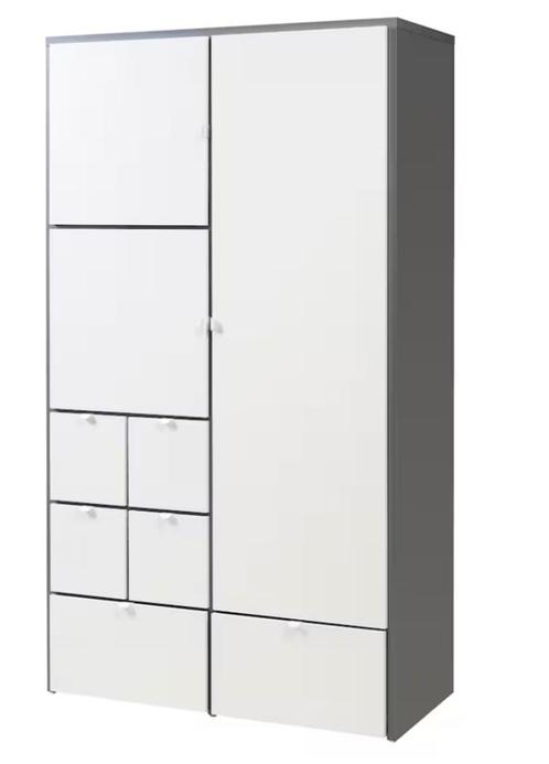 Zeer praktische en ruime kledingkast, Huis en Inrichting, Kasten | Kleerkasten, Zo goed als nieuw, 200 cm of meer, 100 tot 150 cm