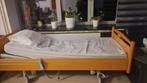 Medisch bed, Huis en Inrichting, Slaapkamer | Bedden, Ophalen, Zo goed als nieuw