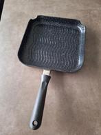 Nameta alu grillpan, Enlèvement