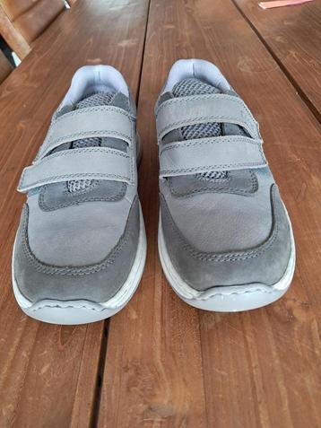 Herenschoenen Rieker maat 43. beschikbaar voor biedingen