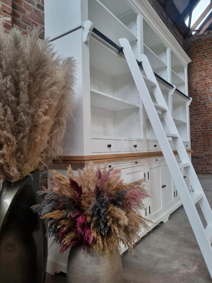 Bibliothèque/meuble de bibliothèque en bois massif LIVRAISON, Maison & Meubles, Armoires | Bibliothèques, Comme neuf, 200 cm ou plus