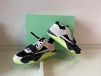 Travis Scott Air Jordan Jumpman Jack "Black Night Silver" 44, Neuf, Enlèvement ou Envoi, Autres couleurs, Baskets