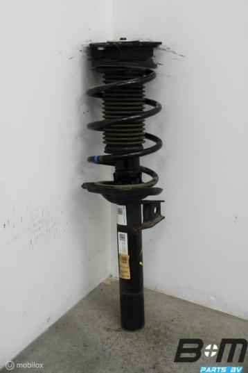 Veerpoot voorzijde L of R VW Golf 7 5Q0413023FJ beschikbaar voor biedingen