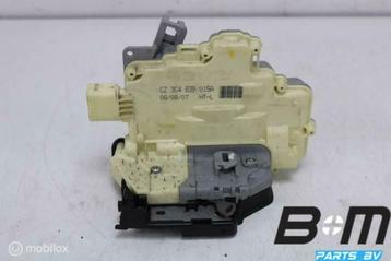 Portierslot linksachter VW Tiguan 5N 3C4839015A beschikbaar voor biedingen