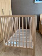 Kinderbed+matras en matrasbeschermer, Ophalen, Zo goed als nieuw, Minder dan 140 cm, Matras