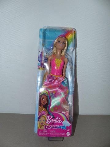 Poupée Barbie Dreamtopia - neuve