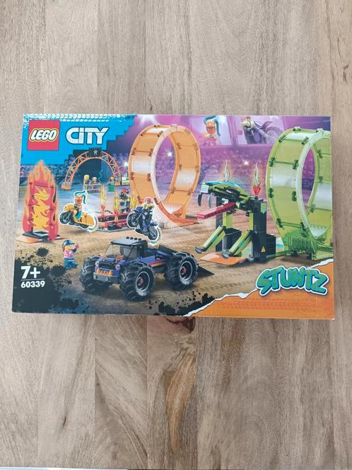 Lego City Stuntz 60339 : Double Loop Stunt Arena, Kinderen en Baby's, Speelgoed | Duplo en Lego, Nieuw, Lego, Ophalen of Verzenden