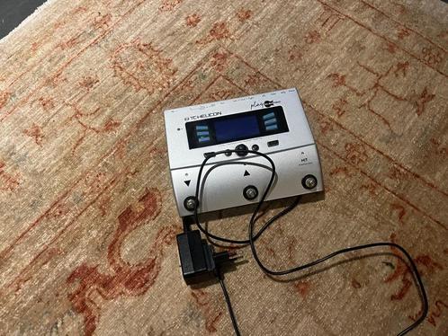  TC Helicon Play Electric – Vocal & Guitar Processor, Muziek en Instrumenten, Effecten, Gebruikt, Chorus, Delay of Echo, Distortion, Overdrive of Fuzz