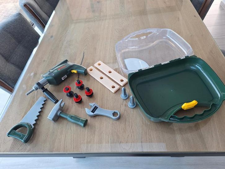 Klein Toys Bosch mini 16-delige speelgoed gereedschapskoffer, Kinderen en Baby's, Speelgoed | Educatief en Creatief, Zo goed als nieuw