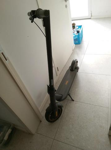 Ninbot step bijna nieuw  beschikbaar voor biedingen