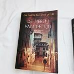 thrillers Eva Garcia  Saenz de Urturi, Envoi, Comme neuf, Europe autre