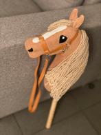 Gave bruin stokpaard hobbyhorse. Halster, touw en stok inb., Enfants & Bébés, Jouets | Peluches, Enlèvement ou Envoi, Neuf, Cheval