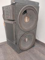 oldskool baskast met versterkers en crossover, Auto diversen, Autospeakers, Ophalen of Verzenden, Gebruikt