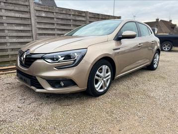 Renault megane benzine slechts 47000km met garantie beschikbaar voor biedingen